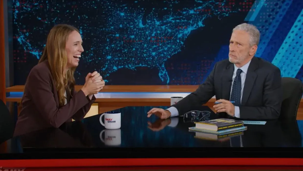 Jon Stewart interviews the Right Honourable Dame Jacinda Ardern